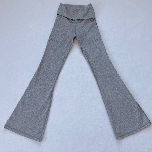 OFFLINE By Aerie The Hugger High Waisted Foldover Flare Legging, XS - Picture 5 of 8